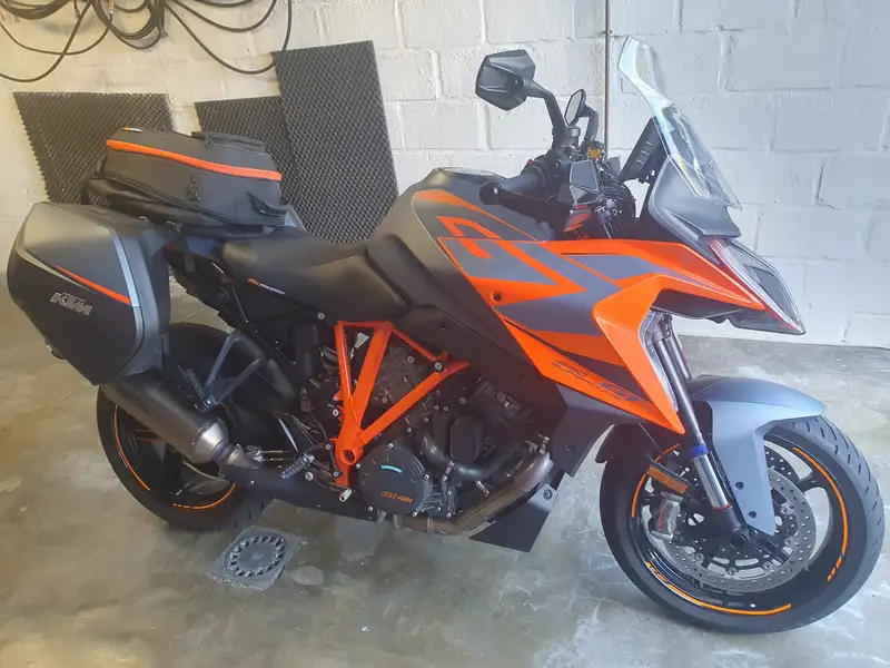 KTM 1290 Super Duke GT - foto 7