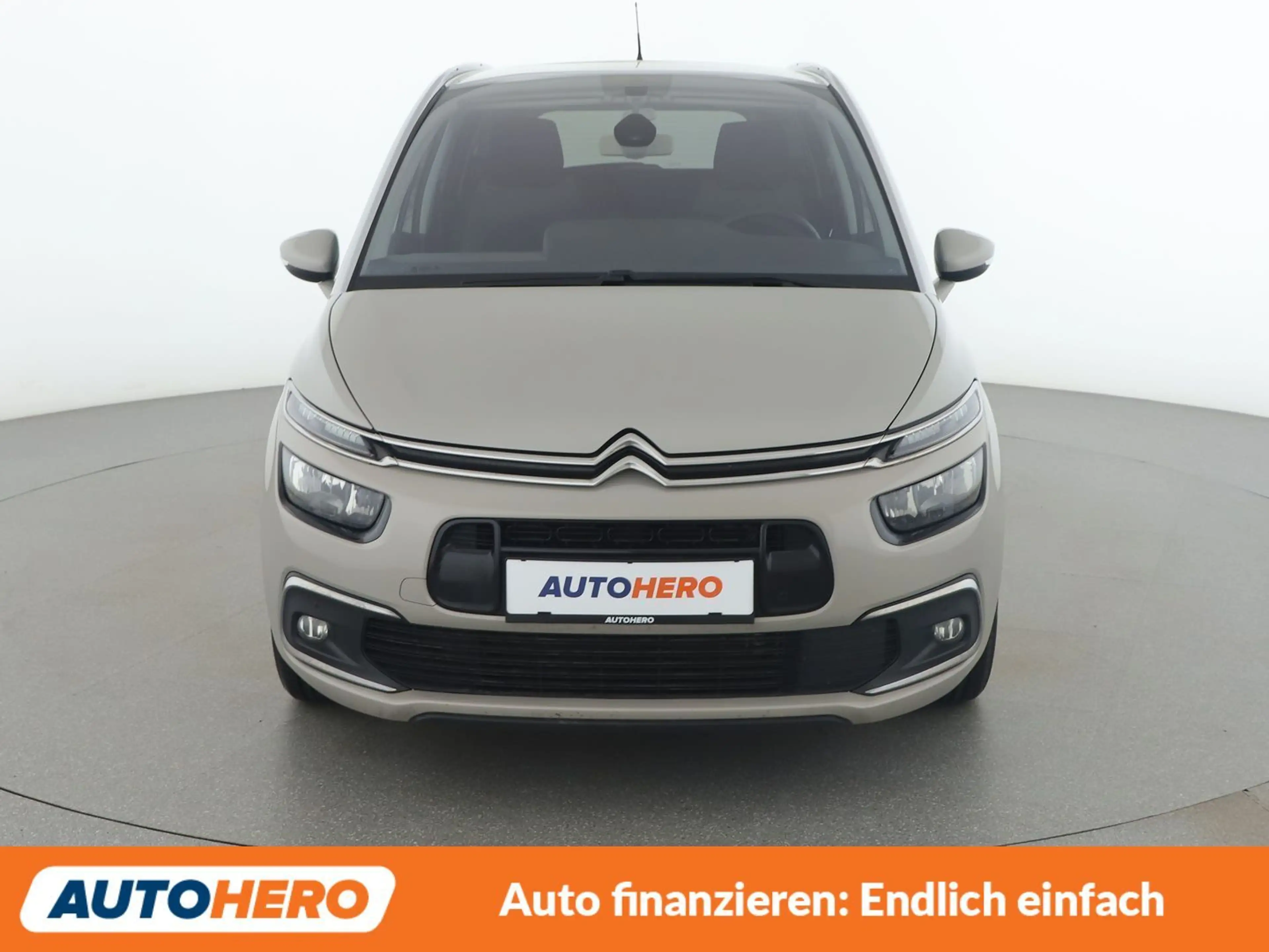 Citroen C4 Picasso 1.6 Blue-HDi Feel Edition — photo 9