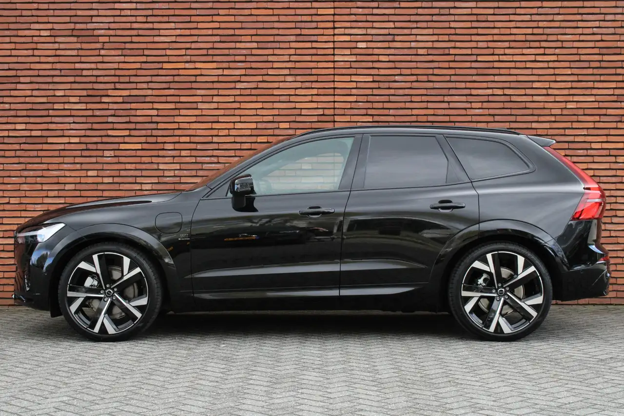 Volvo XC60 2026 — фото 9
