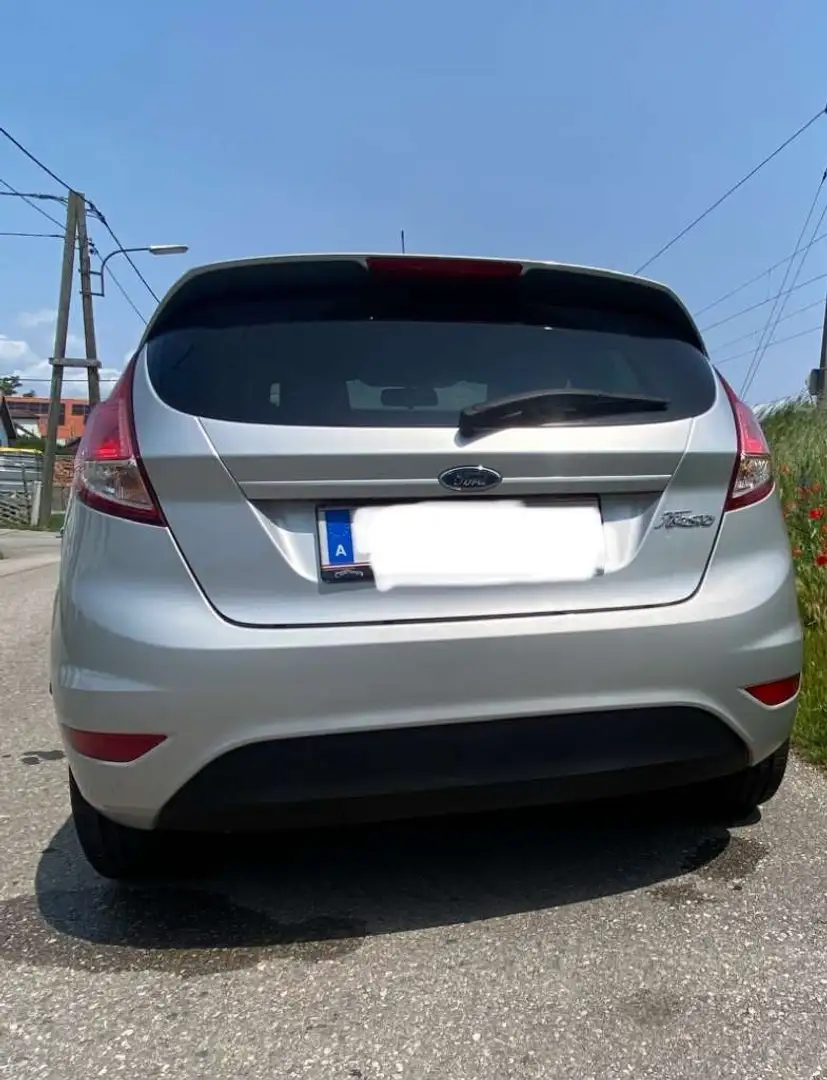 Ford Fiesta Fiesta Trend 1,25 Trend Silber - 2