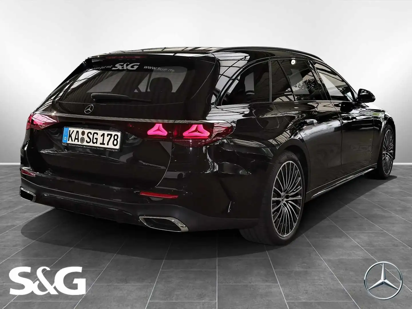 Mercedes-Benz E 220 d T AMG 360°+DIG-LED+Pano+AHK+Distronic+20 Schwarz - 2