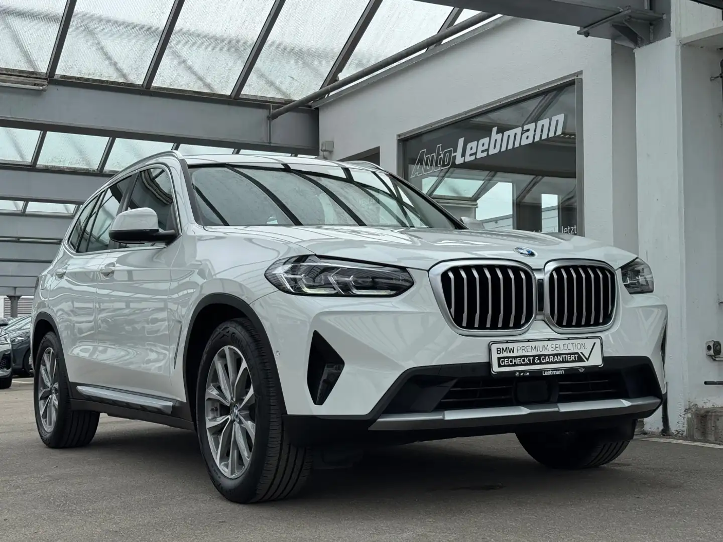 BMW X3 xDrive20i AHK/ACC/RFK/HK GARANTIE bis 07/2029 Weiß - 2