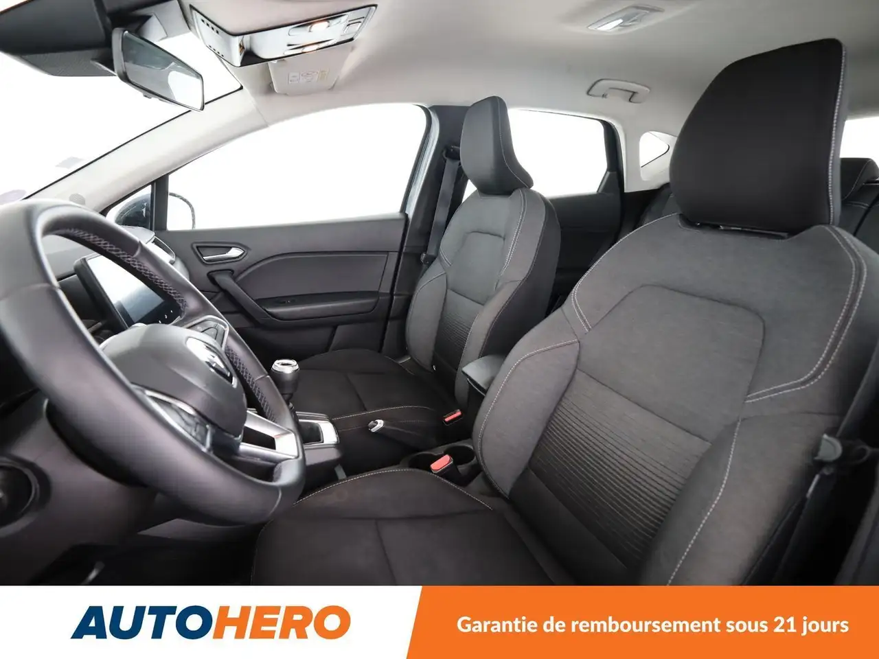 Renault Captur — photo 10