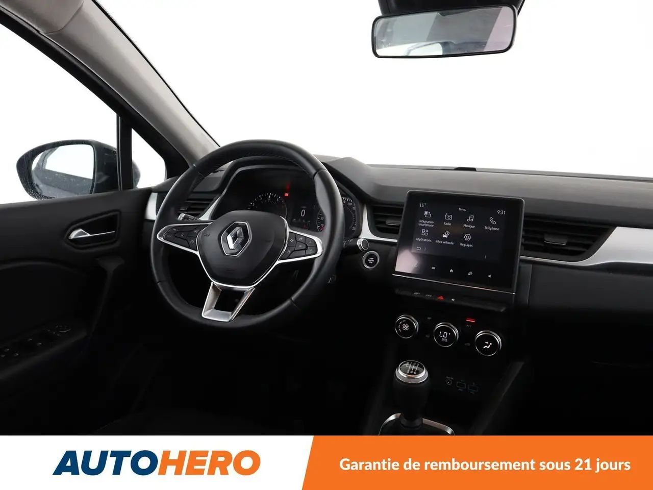 Renault Captur — photo 13