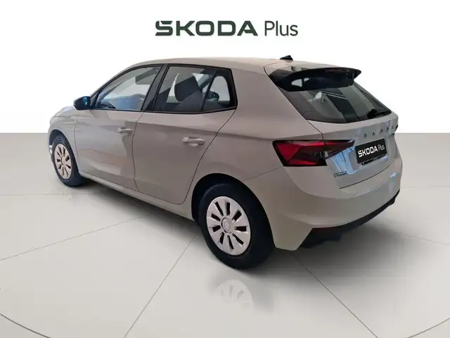 Skoda Fabia view 2