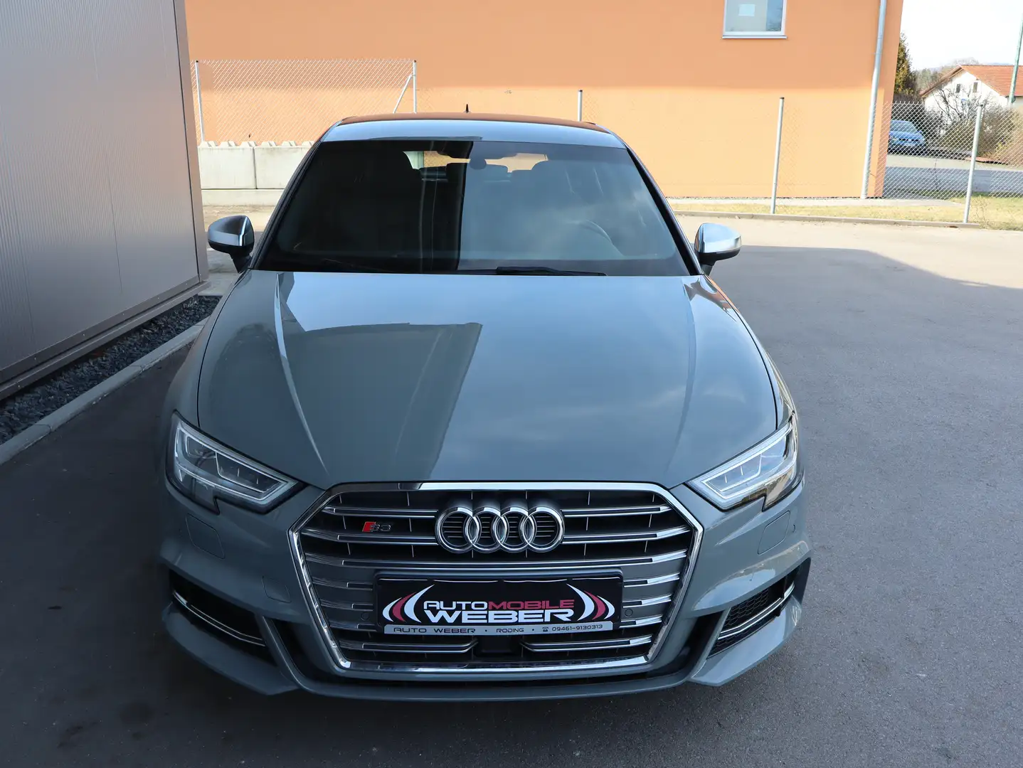 Audi S3 2.0 TFSI Sportback S tronic *ACC*LED*VIRTUAL*NAVI* Grau - 2