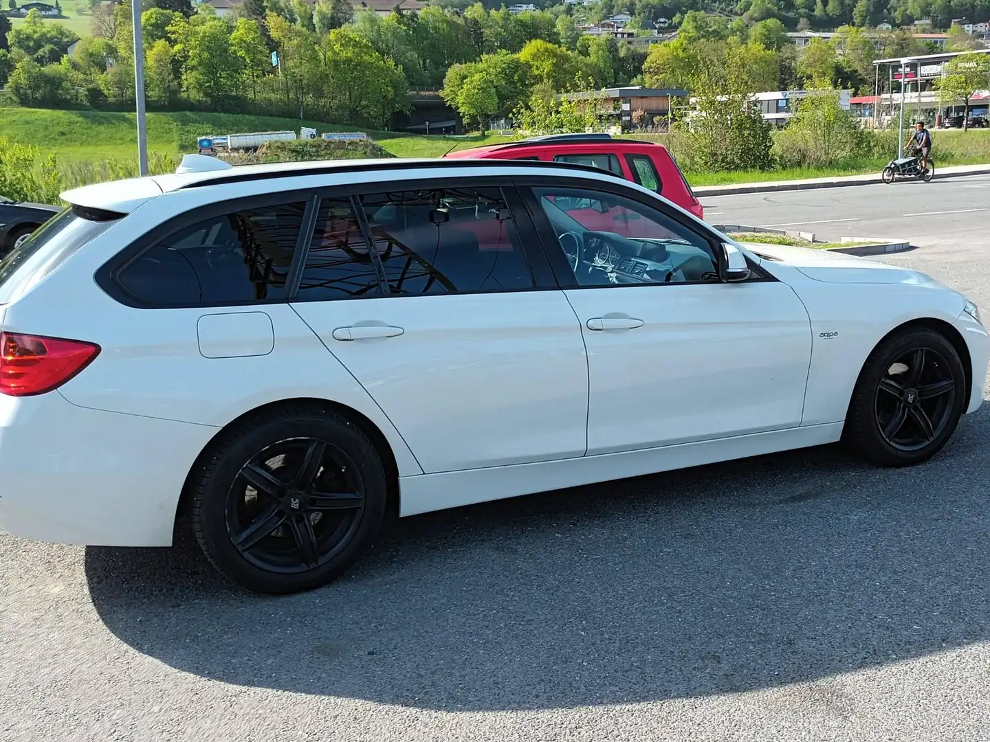 BMW 318 318d xDrive Touring Weiß - 1