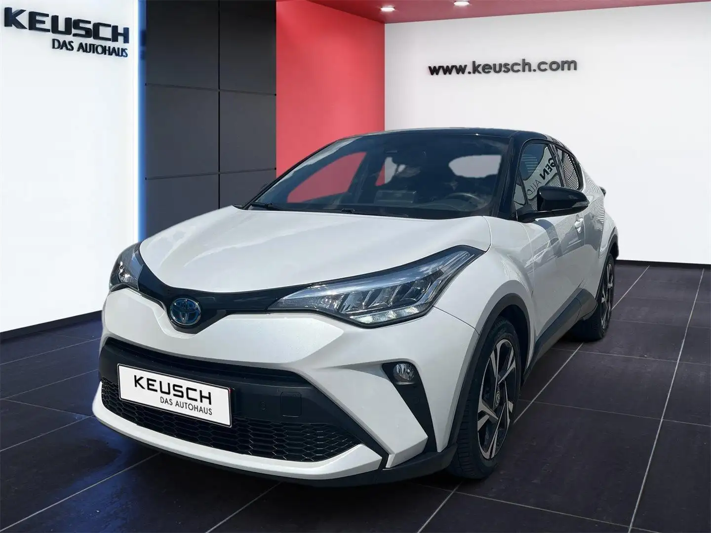 Toyota C-HR 1,8 Hybrid ACTIVE DRIVE CVT Blanc - 1