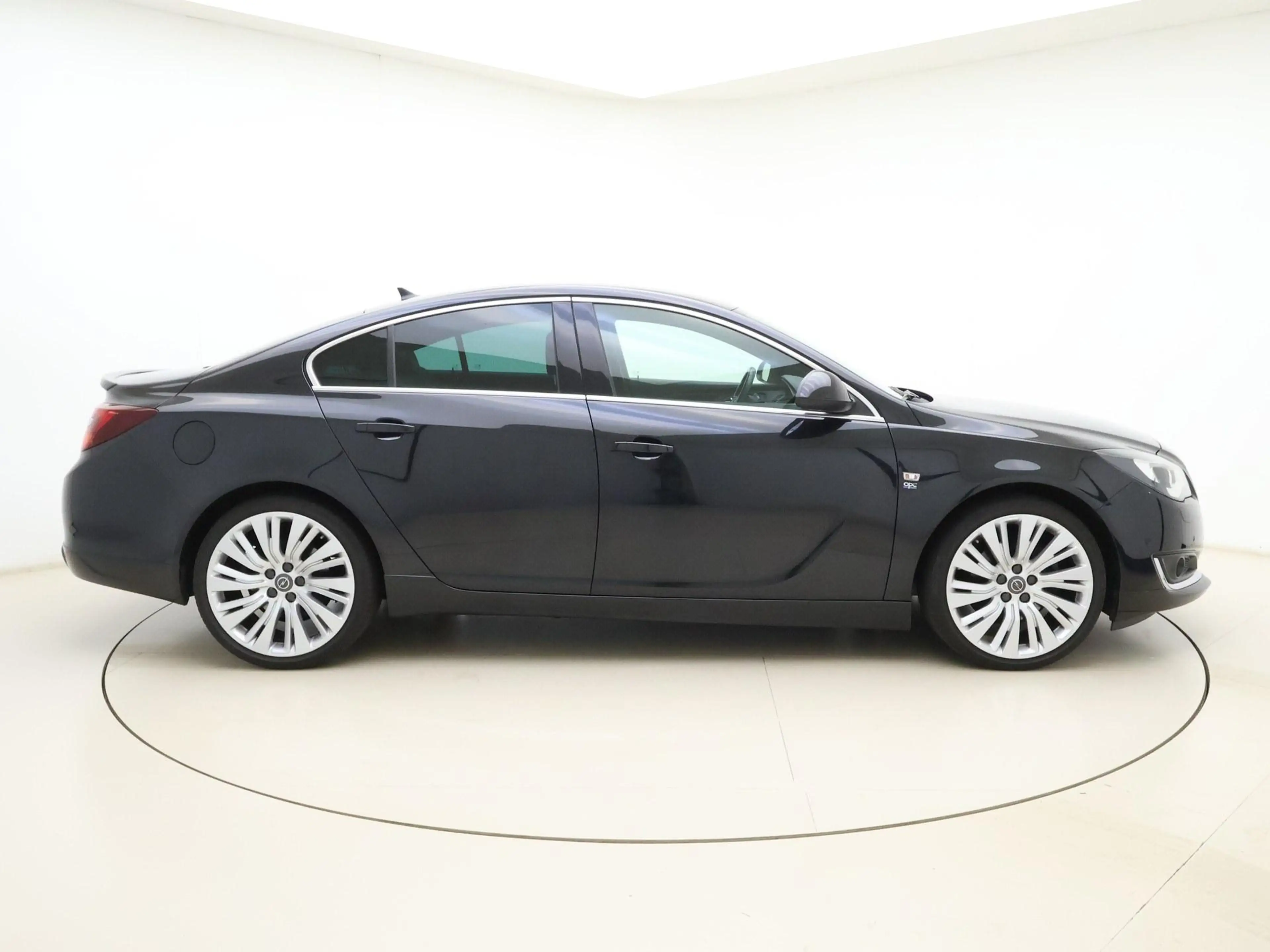 Opel Insignia 1.6 Turbo Cosmo 170 PK | OPC line pakket | 20" lic — photo 6