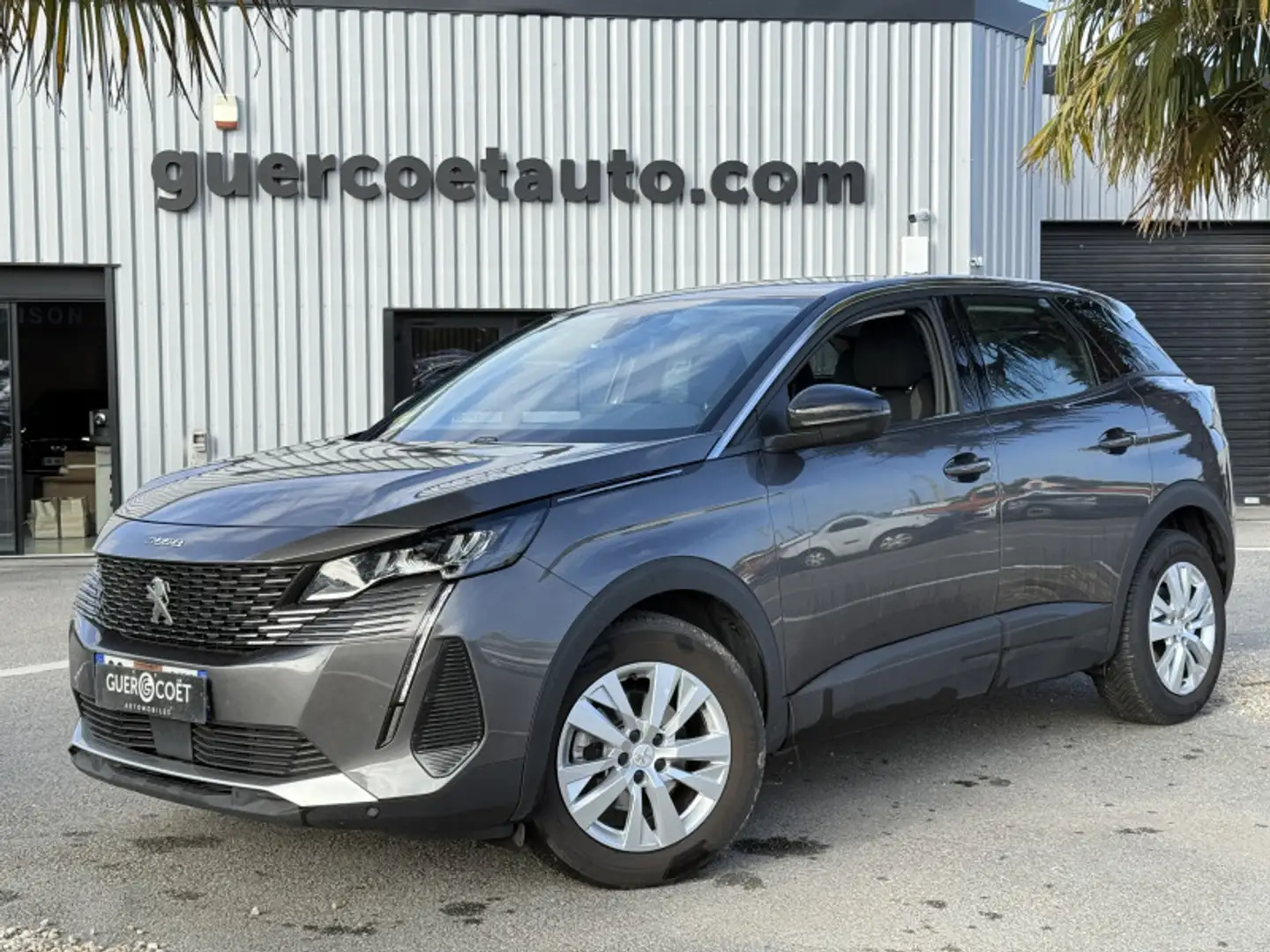 Peugeot 3008 1.5 BLUEHDI 130CH S\u0026S ACTIVE PACK EAT8 Gris - 1