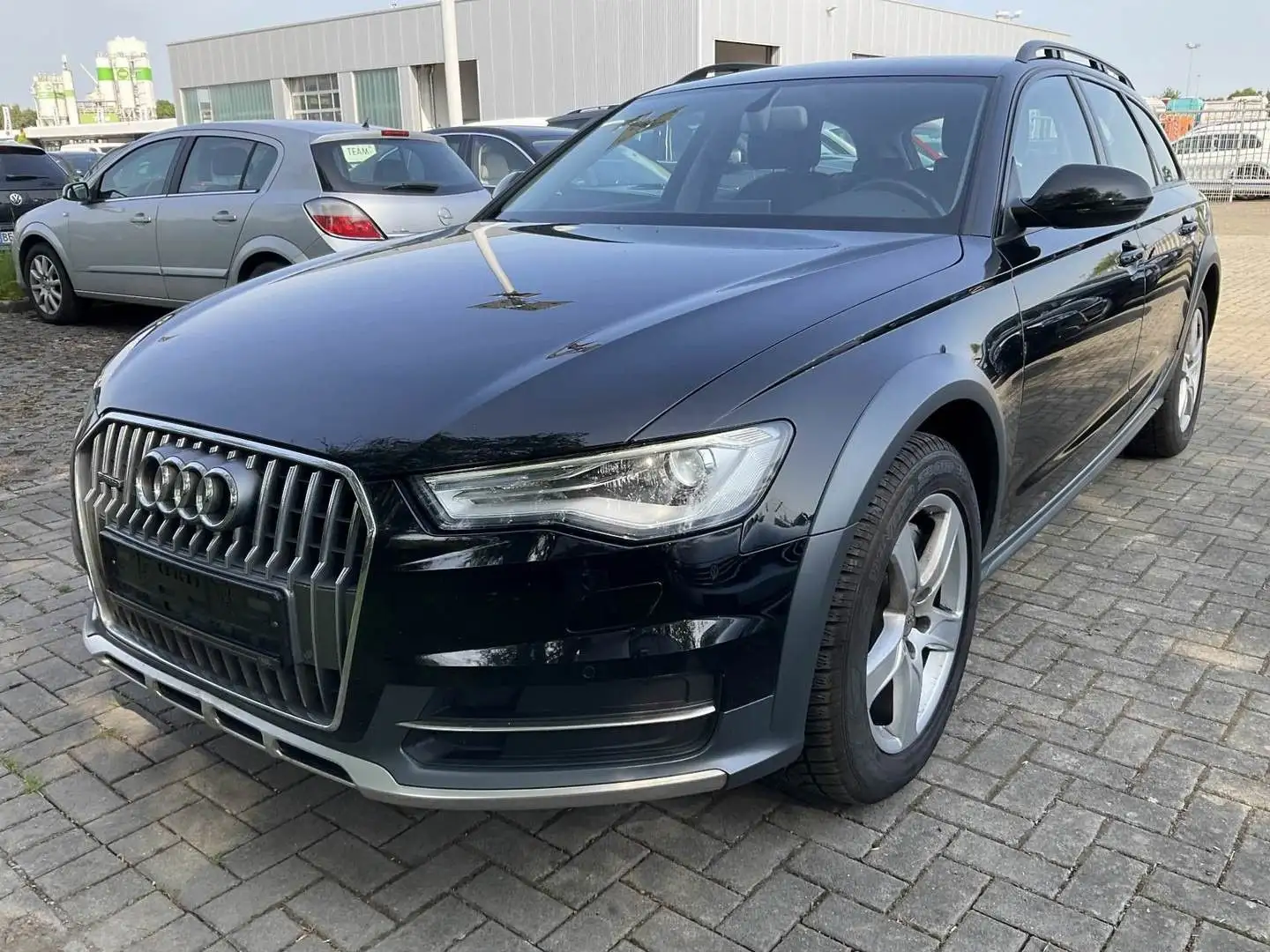 Audi A6 allroad 3.0 TDI quattro/Luft/PDC/Navi/Klima Noir - 1