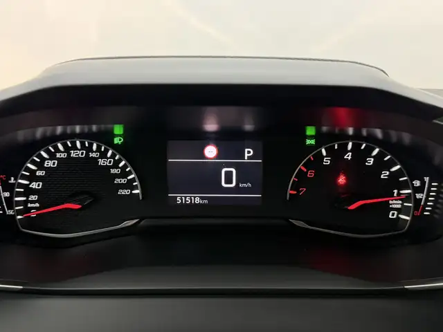 Peugeot 208 view 13