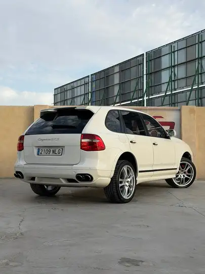 Porsche 2008, foto 8