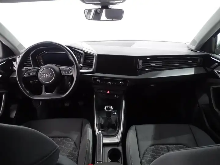 Audi A1 2023, foto 7