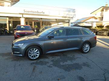 Superb  Wagon 2.0 tdi evo Style 150cv dsg