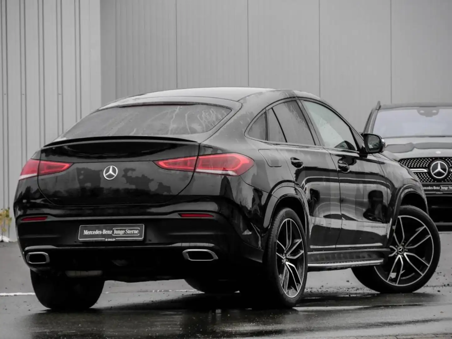Mercedes-Benz GLE 400 d 4MATIC Coupé AMG-Sport+Burm+MLB+Memo Schwarz - 2