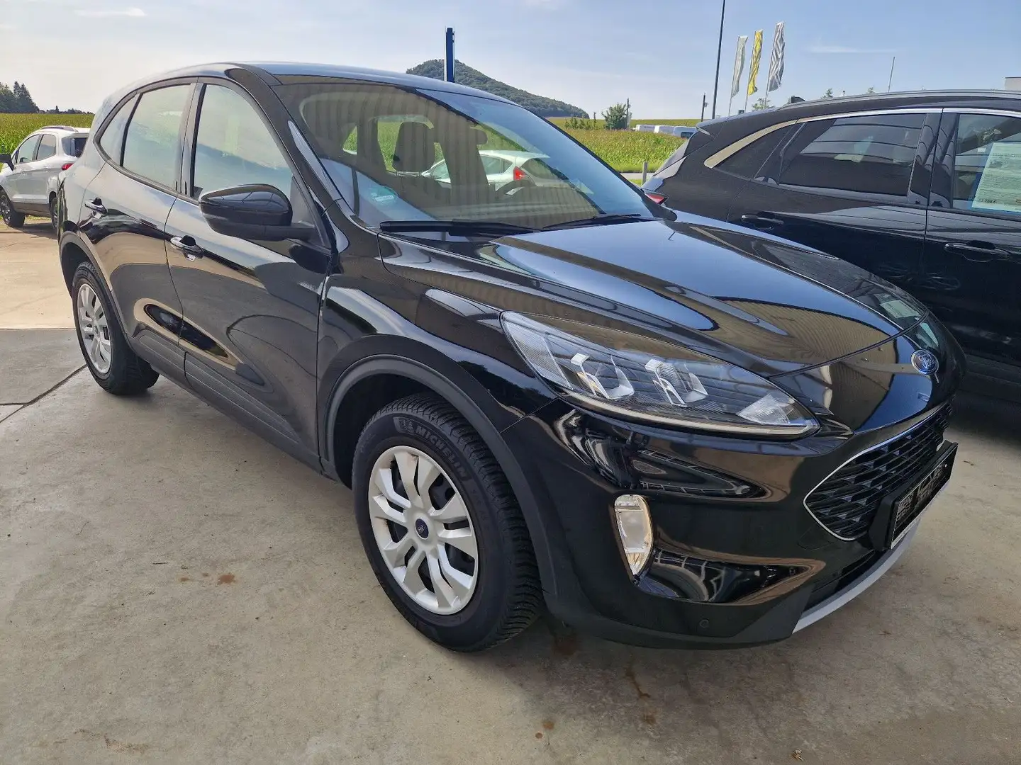 Ford Kuga Cool & Connect*PPS*Klima*Sihz*Tempomat*DAB* Schwarz - 1