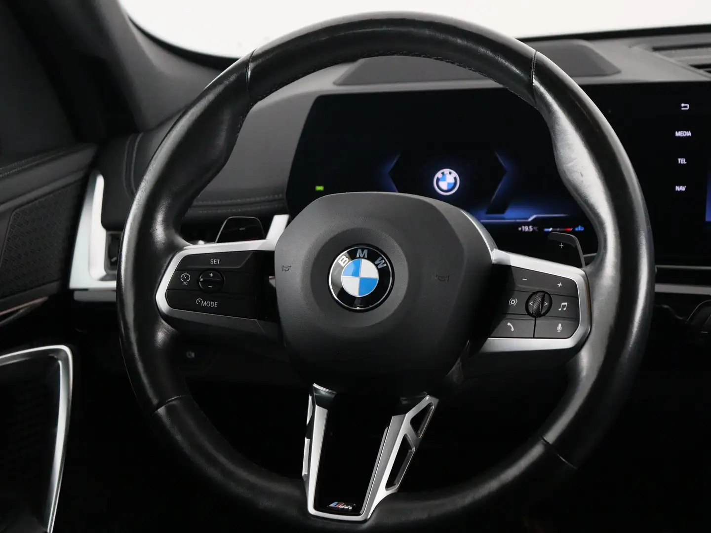 BMW X1 sDrive18i M Sport Noir - 2