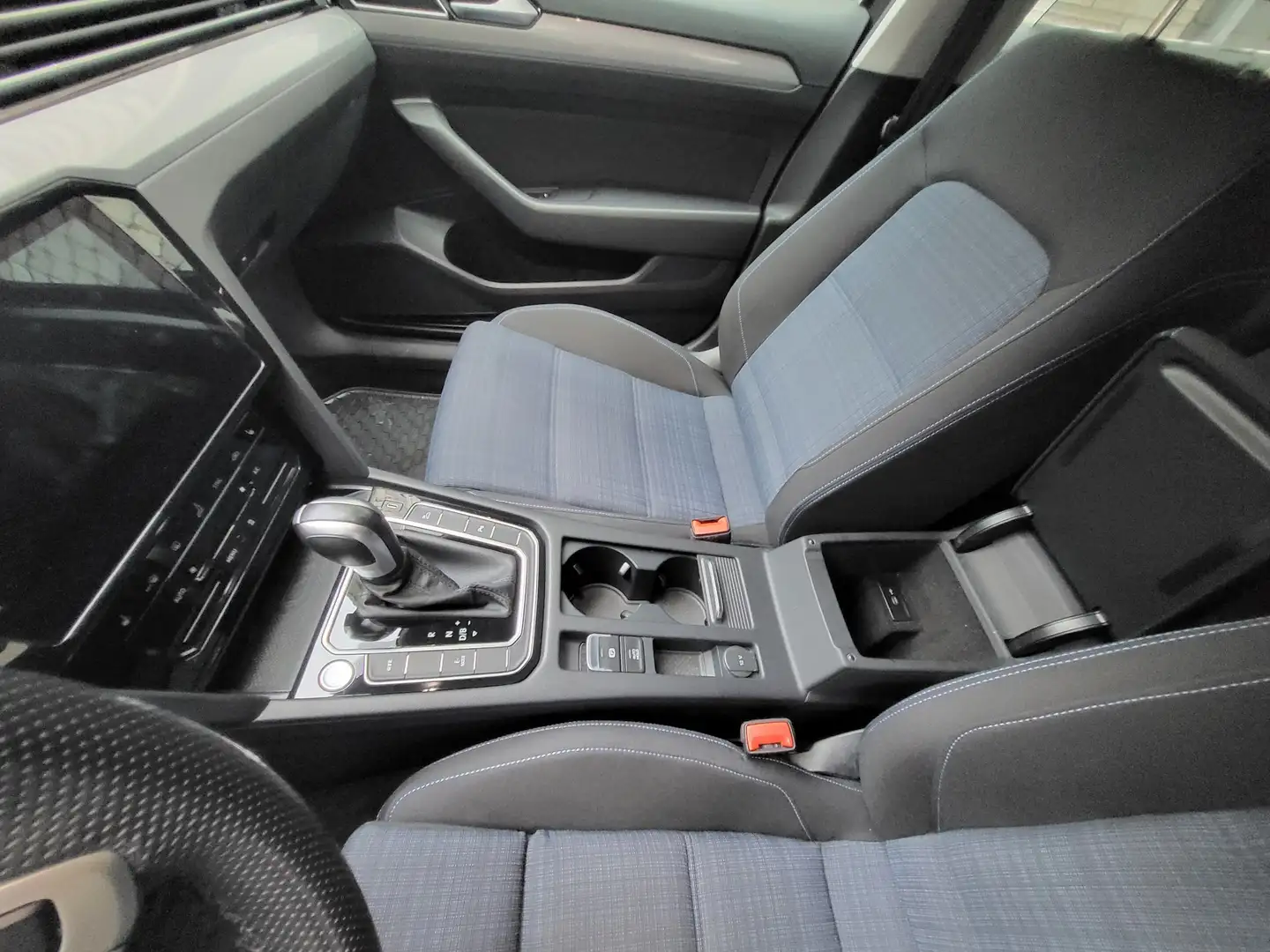 Volkswagen Passat 1.4 TSI Plug-In-Hybrid DSG GTE - 2