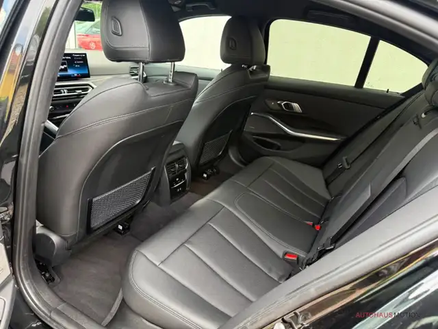 BMW M view 10