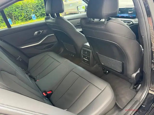 BMW M view 12