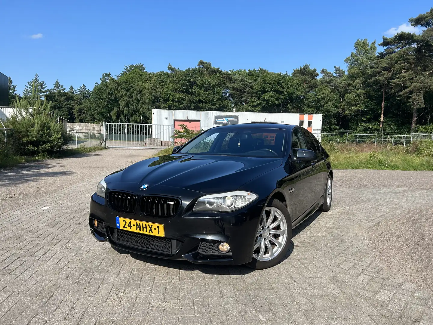 BMW 528 5-serie 528i High Executive M-bumpers 6 nieuw inj. Fekete - 1