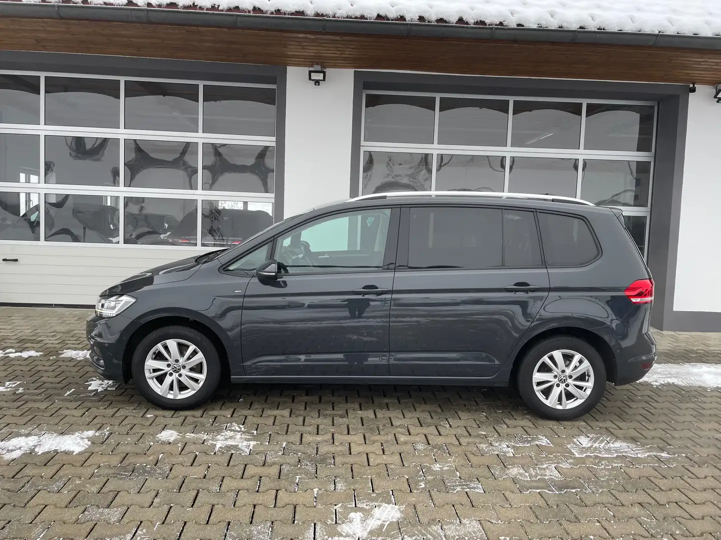 Volkswagen Touran Join 1,6 TDI DSG *AHV*RFK*WSS-HZ*ACC*APP* Grau - 2