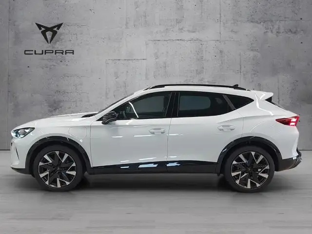 Cupra Formentor view 4