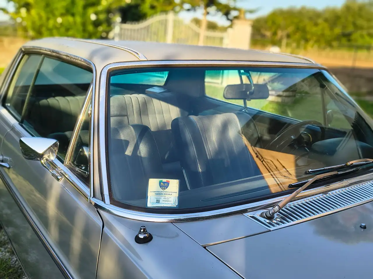 Mercedes-Benz 250 CE (Coupé), foto 4