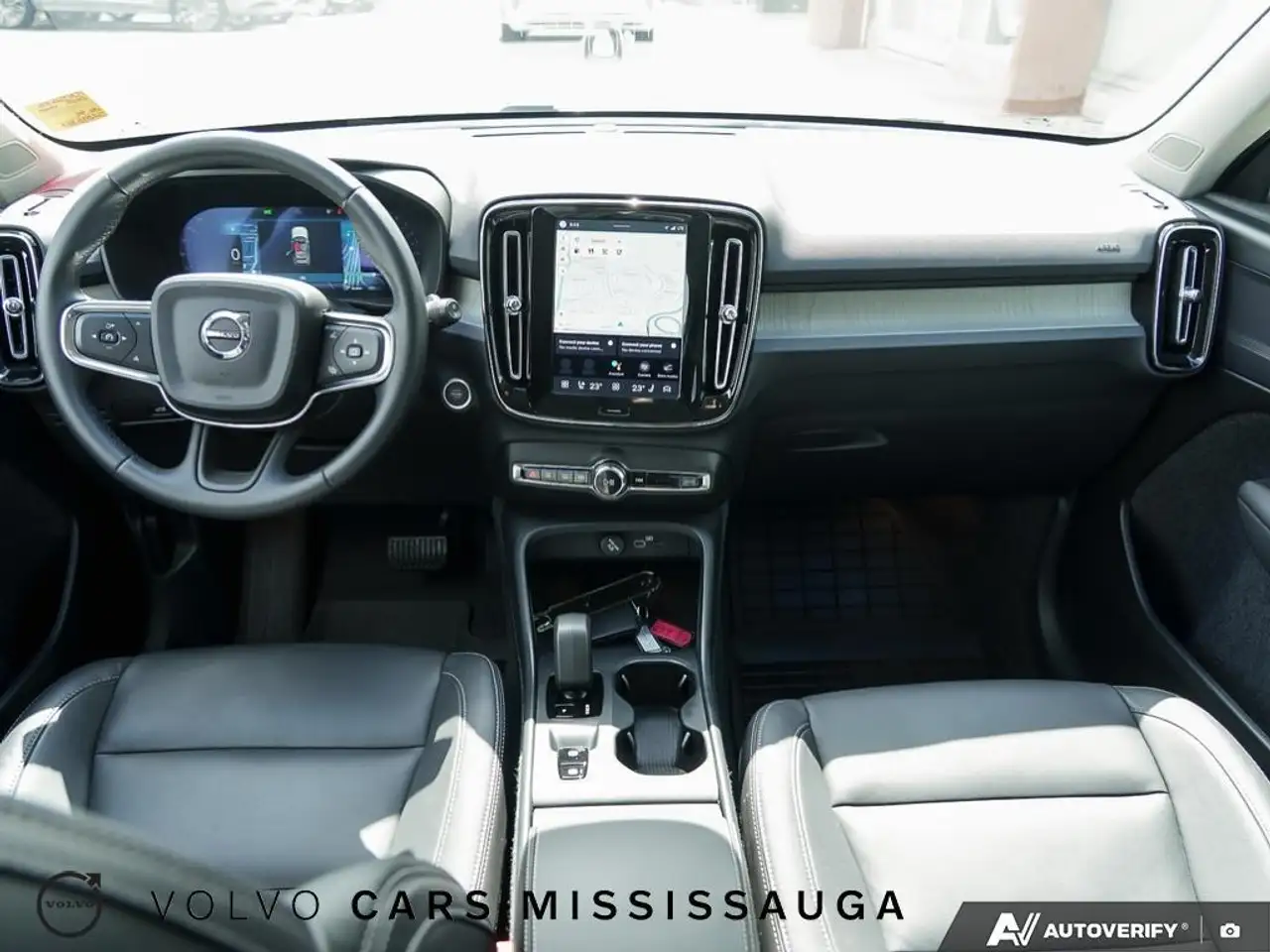 Volvo XC40 снимка Volvo XC40