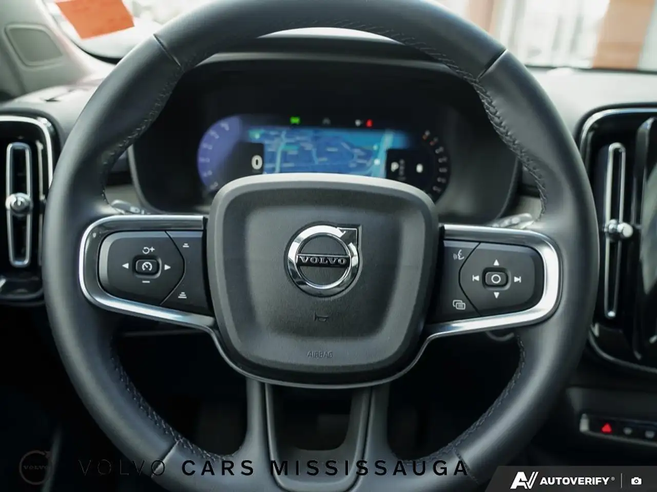 Volvo XC40 снимка Volvo XC40