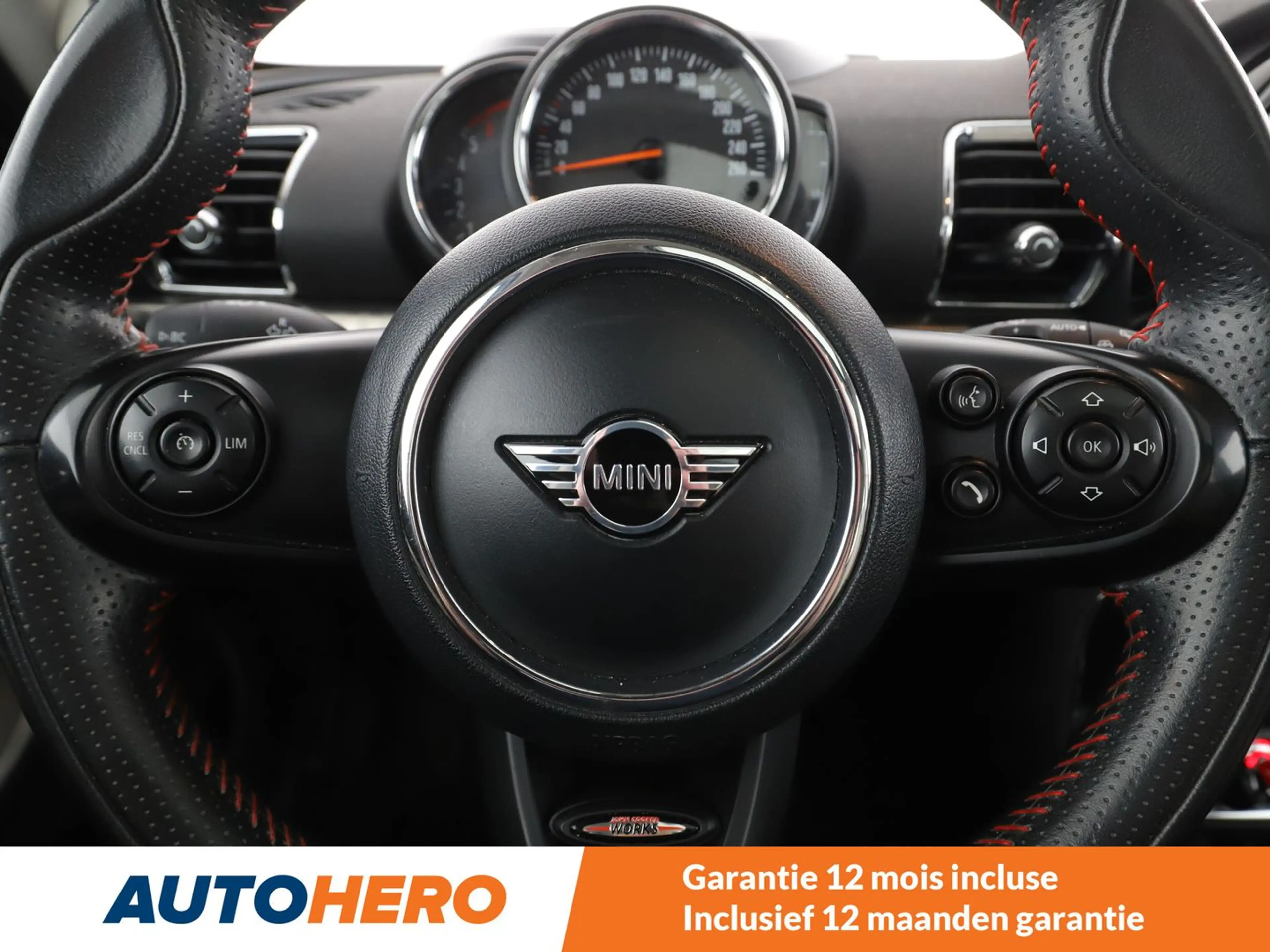 MINI Cooper D Clubman Cooper D — photo 8