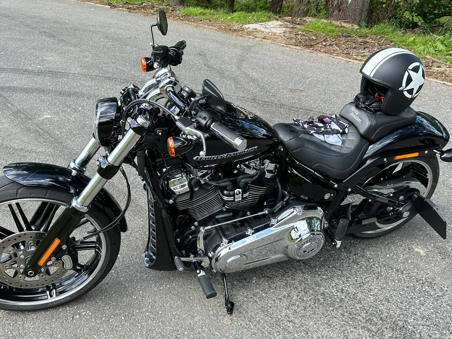 Harley-Davidson Breakout FXBRS 114 Zwart - 2