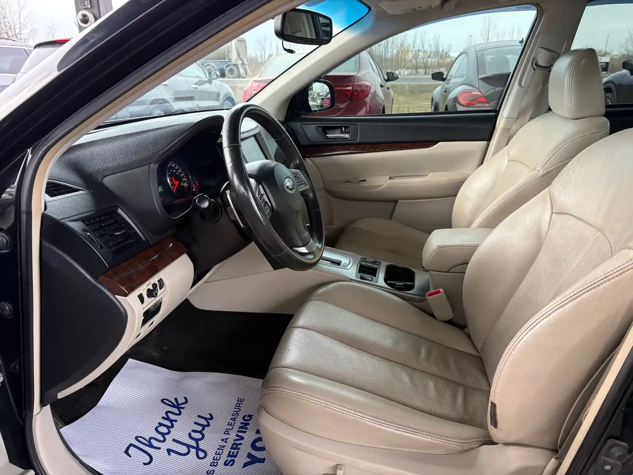 Subaru Legacy снимка Subaru Legacy
