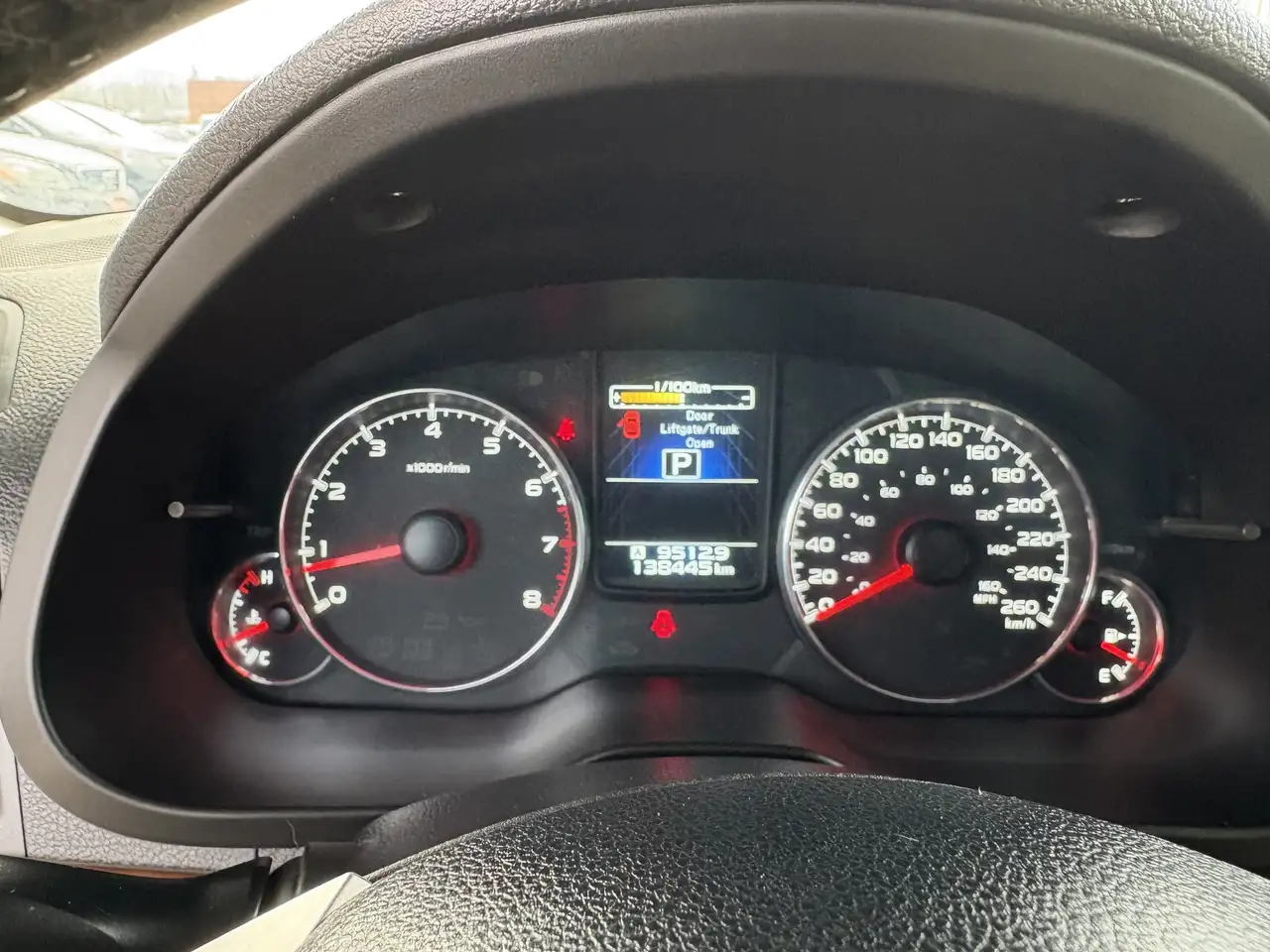 Subaru Legacy снимка Subaru Legacy