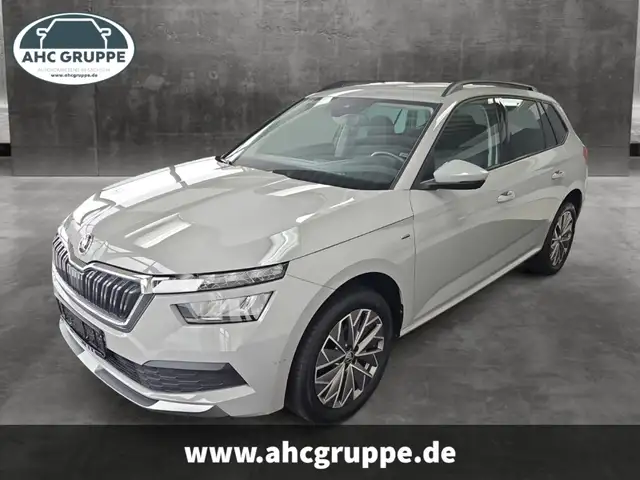 Skoda Kamiq 1.5 TSI Clever LED+NAV+SHZ+PDC+GRA+MFL+AHK