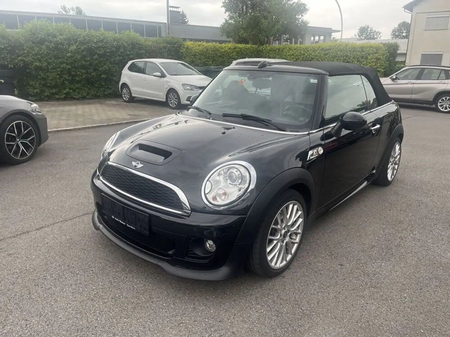 MINI Cooper S Cabrio Schwarz - 1