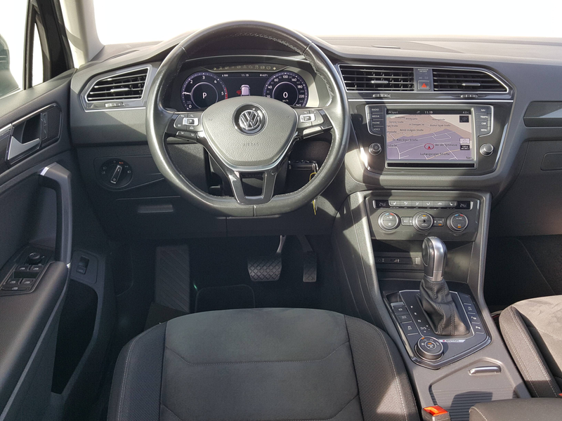 Volkswagen Tiguan 2.0 TDI DSG R-Line Highline 4Motion — photo 11