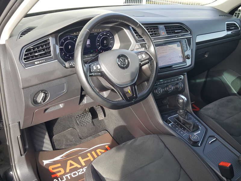 Volkswagen Tiguan 2.0 TDI DSG R-Line Highline 4Motion — photo 10