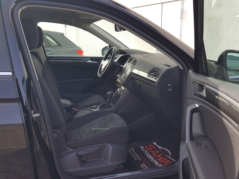 Volkswagen Tiguan 2.0 TDI DSG R-Line Highline 4Motion — photo 13