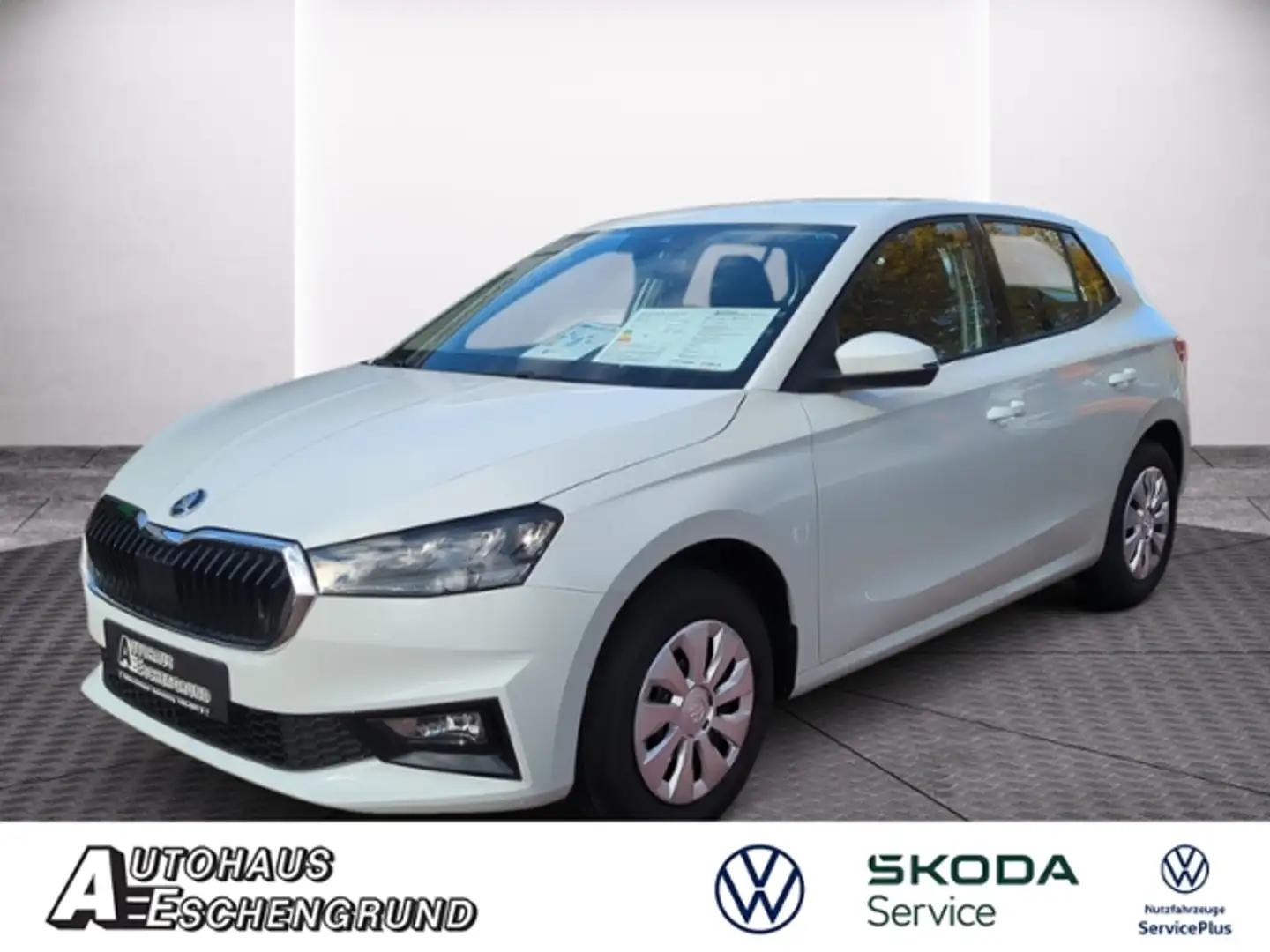 Skoda Fabia 1.0 MPI Essence KLIMA SITZHZG PDC Weiß - 1