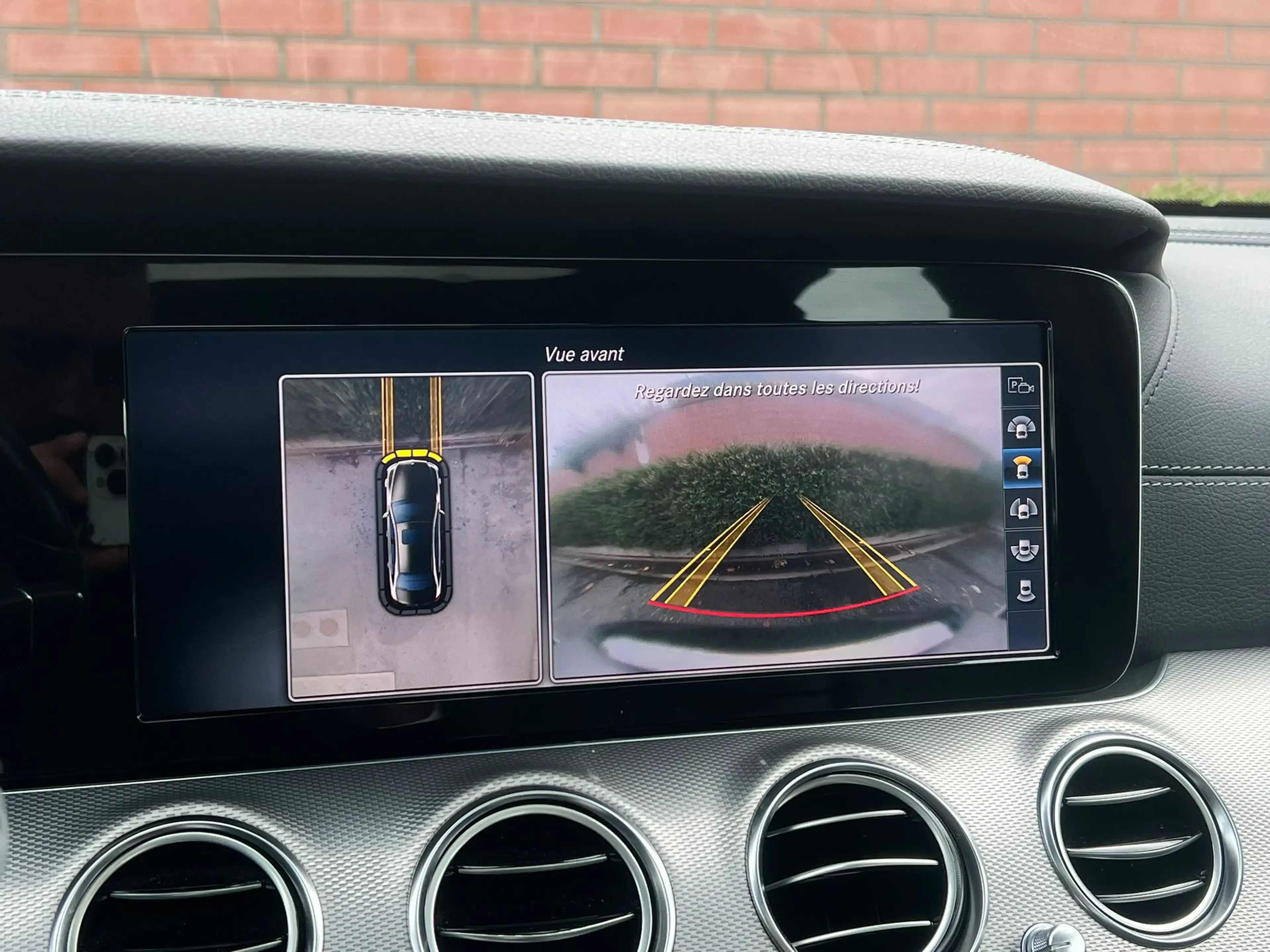 Mercedes-Benz E 220 38.735 KM !!!! - PACK AMG - PACK LUMIERE - AUTOMATIQUE — photo 14