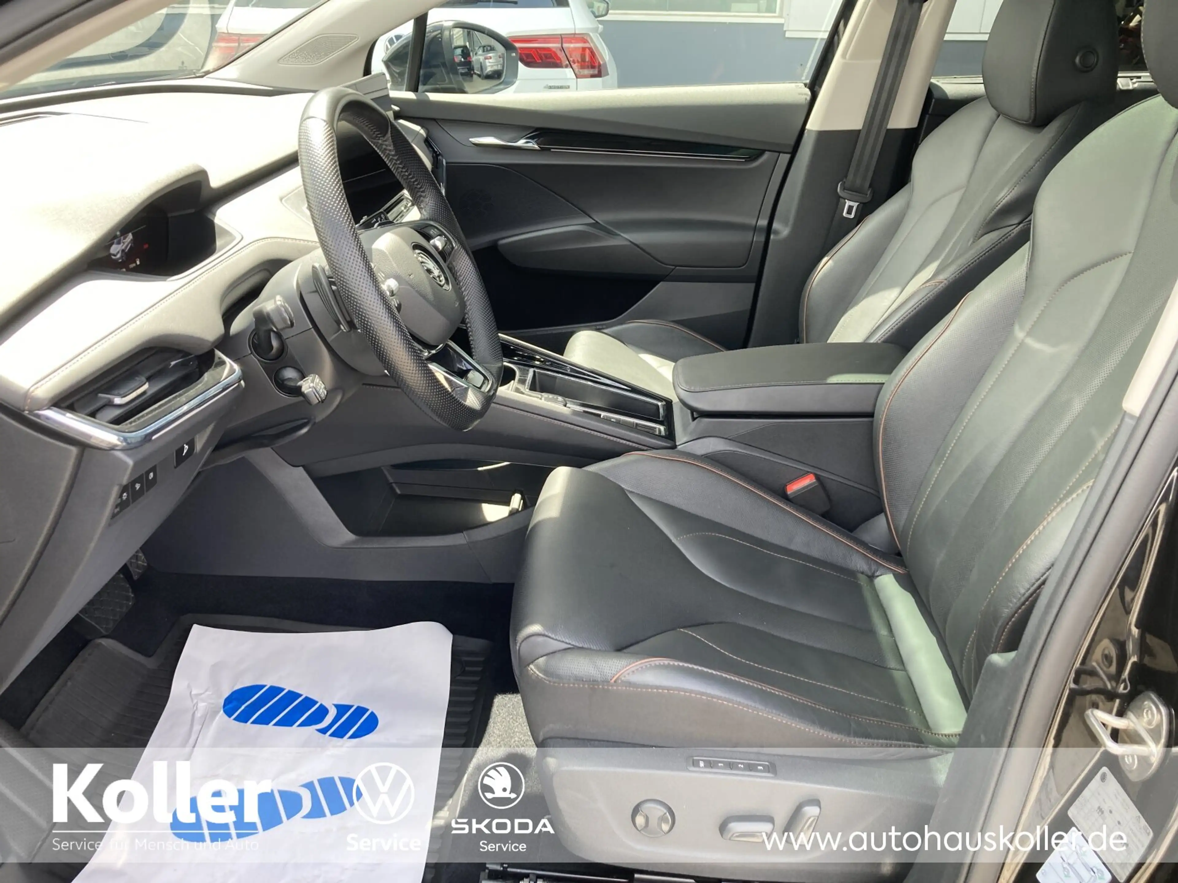 Skoda Enyaq Enyaq iV 60 Panorama Wärmepumpe Leder Matrix LED — photo 11