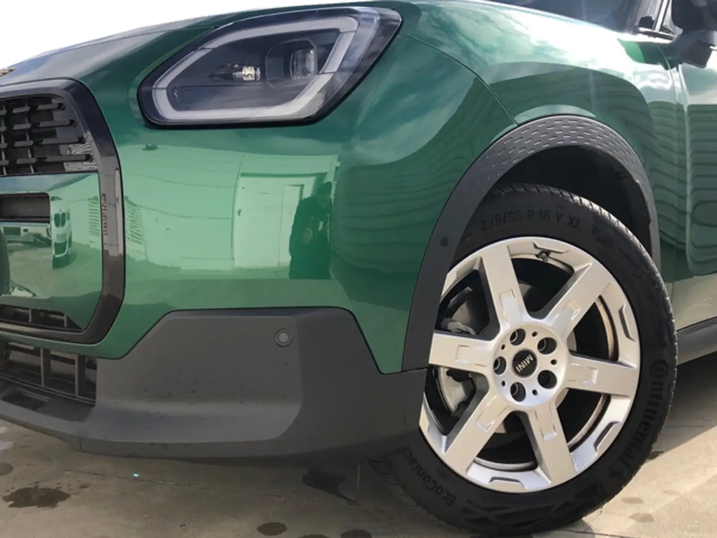 MINI One D Countryman Essential Verde - 2