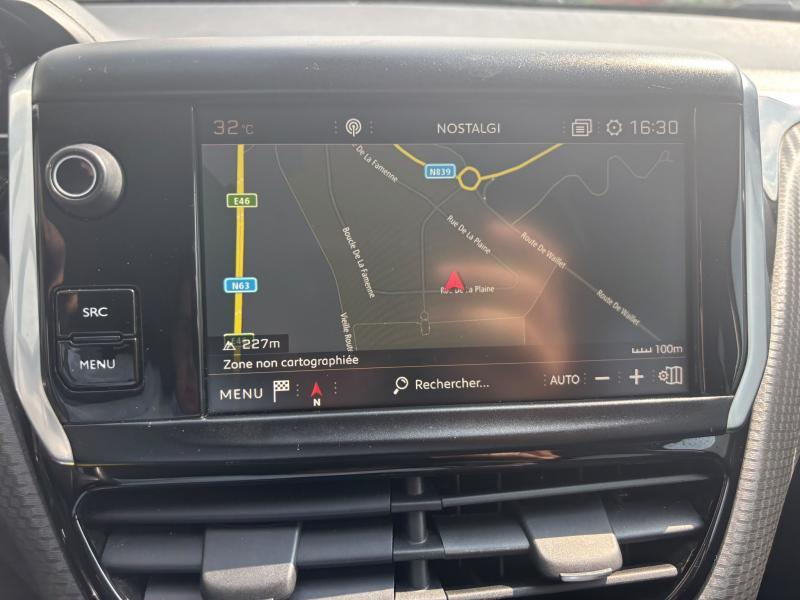 Peugeot 2008 Signature / GPS — photo 10