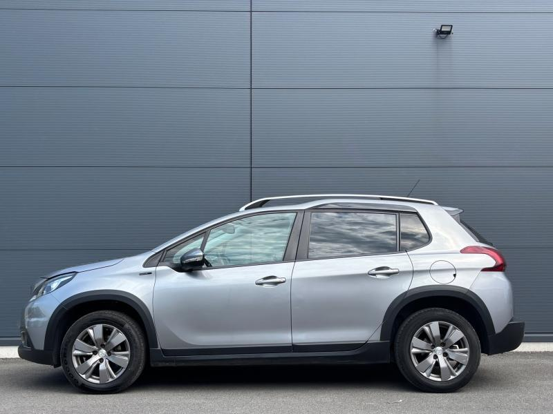 Peugeot 2008 Signature / GPS — photo 4