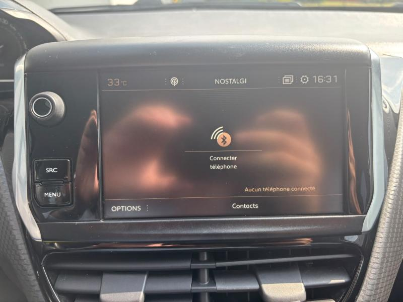 Peugeot 2008 Signature / GPS — photo 12
