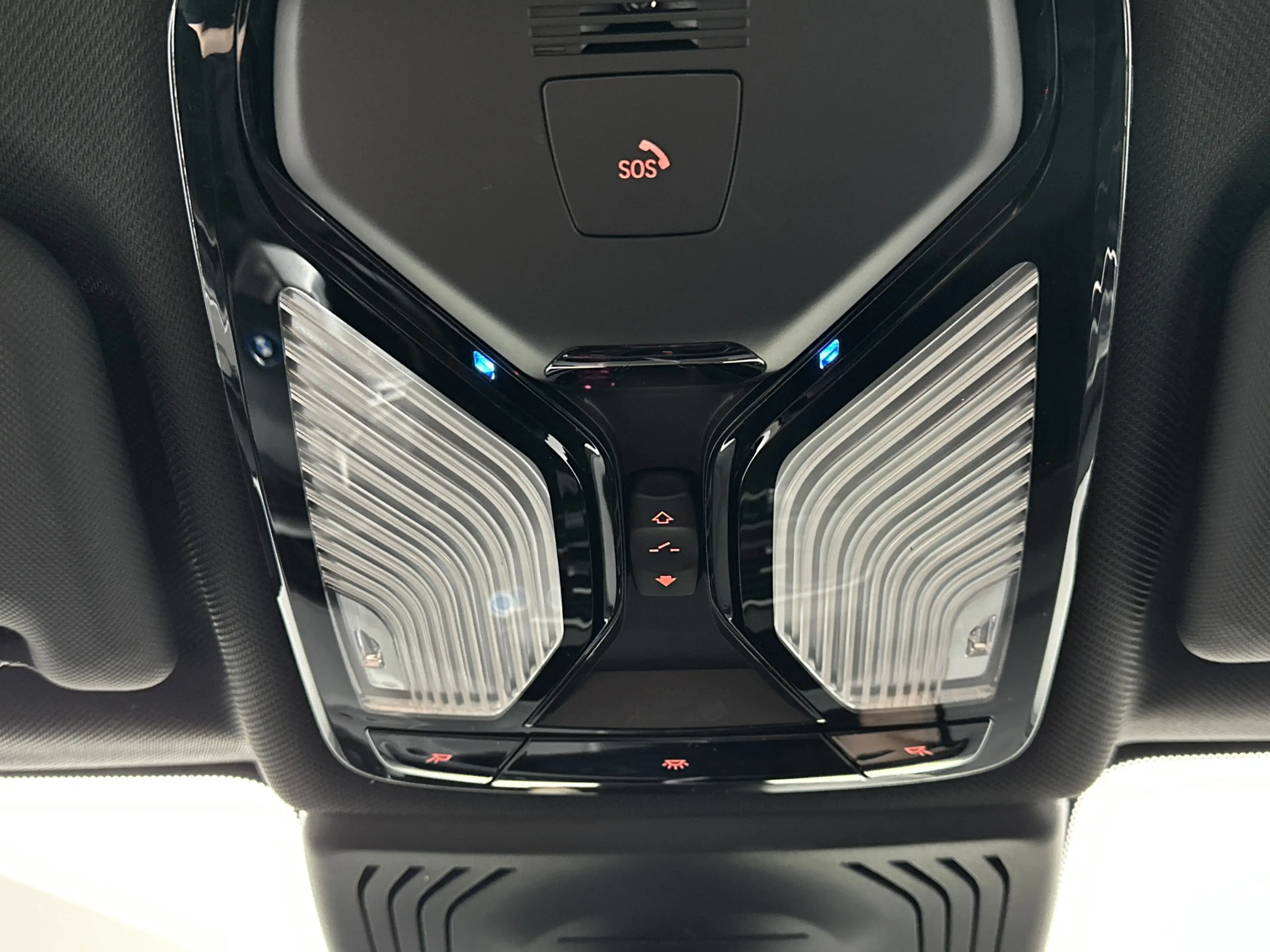 BMW iX3 High Executive 80 kWh | Shadow Line Pack | Comfort — photo 11
