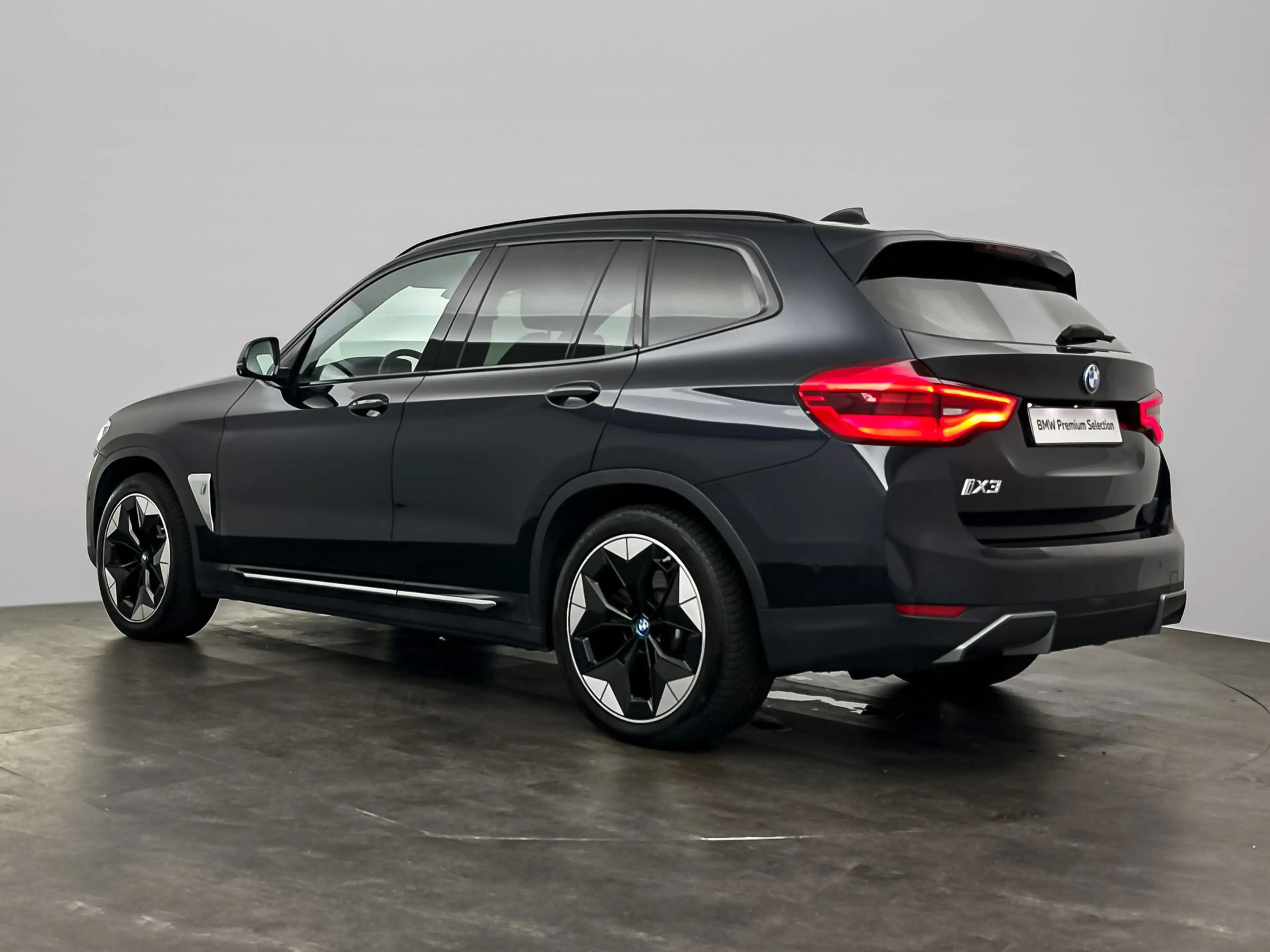 BMW iX3 High Executive 80 kWh | Shadow Line Pack | Comfort — photo 5