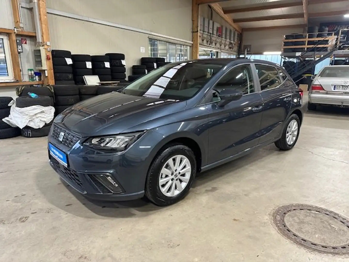 SEAT Ibiza Style LED,SHZ,KAMERA,5J. GARANTIE Grijs - 2